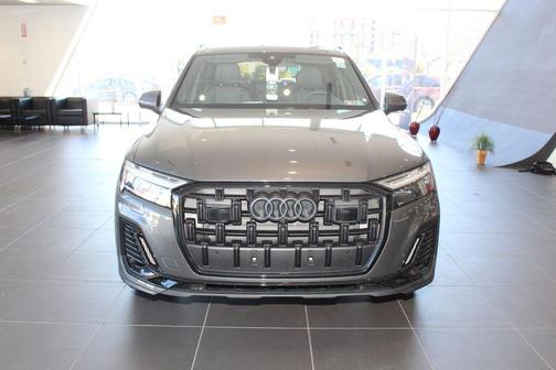 2026 Audi Q7 55 Premium Plus