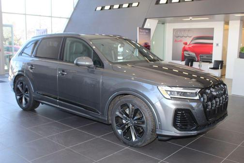 2026 Audi Q7 55 Premium Plus
