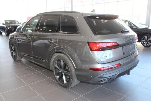 2026 Audi Q7 55 Premium Plus
