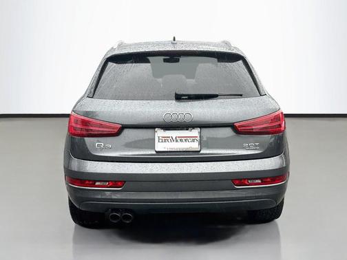 Daytona Gray Pearl 2018 Audi Q3 2.0T Premium Plus