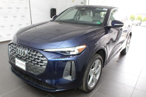 2025 Audi Q5 Prestige TFSI quattro S tronic