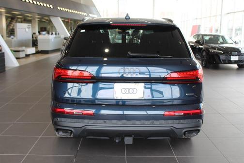 2026 Audi Q7 55 Premium Plus
