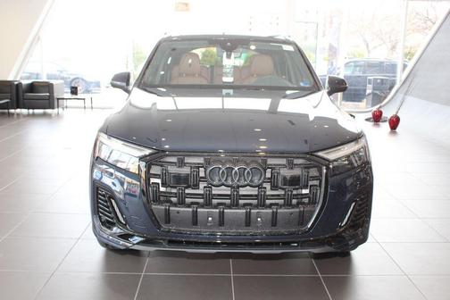 2026 Audi Q7 55 Premium Plus