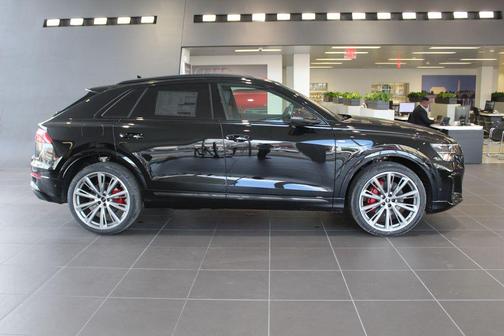 2026 Audi Q8 55 Prestige