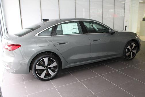 2025 Audi A5 Premium Plus TFSI quattro S tronic