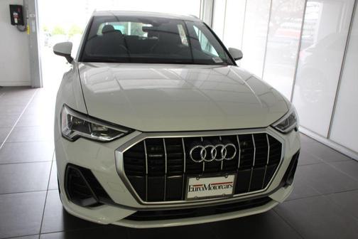 2025 Audi Q3 45 S line Premium Plus