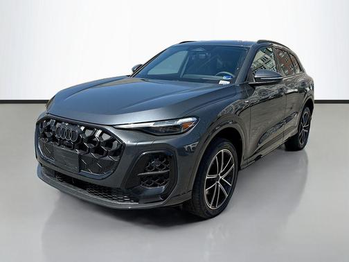 Tambora Gray Metallic 2026 Audi Q5 Premium Plus TFSI quattro S tronic