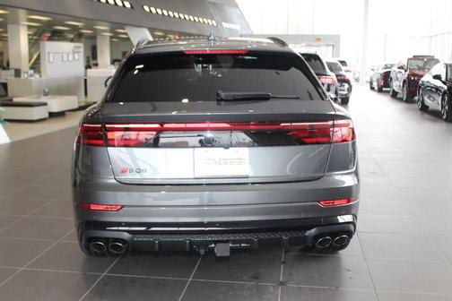 Daytona Gray Pearl Effect 2026 Audi SQ8 4.0T Prestige