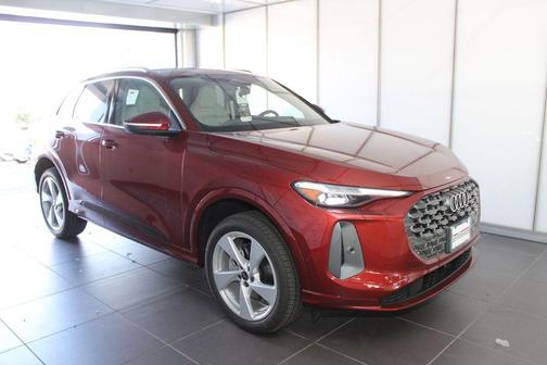 2025 Audi Q5 Premium Plus TFSI quattro S tronic