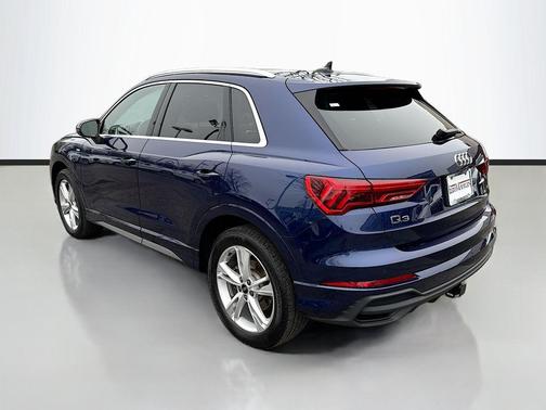 2023 Audi Q3 Premium 45 TFSI S line quattro Tiptronic