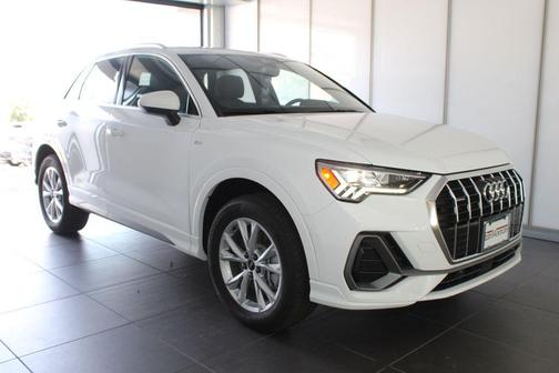 2025 Audi Q3 Premium 45 TFSI S line quattro Tiptronic