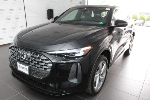 2025 Audi Q5 Premium Plus TFSI quattro S tronic