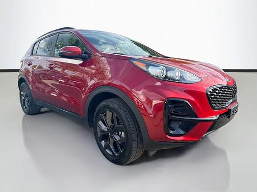 Hyper Red 2022 Kia Sportage S