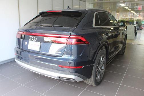 2025 Audi Q8 55 Premium