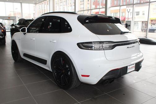 2022 Porsche Macan GTS