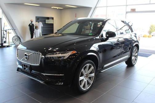 2018 Volvo XC90 T6 Inscription