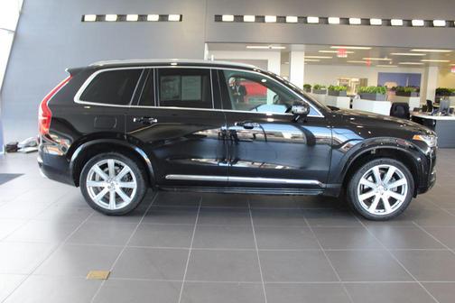 2018 Volvo XC90 T6 Inscription