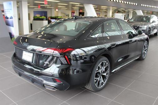 2026 Audi A6 Premium Plus quattro S tronic