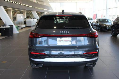 2025 Audi Q5 Premium TFSI quattro S tronic