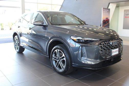 2025 Audi Q5 Premium TFSI quattro S tronic