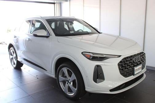 2025 Audi Q5 Premium Plus TFSI quattro S tronic