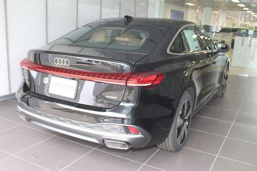 2025 Audi A5 Premium Plus TFSI quattro S tronic