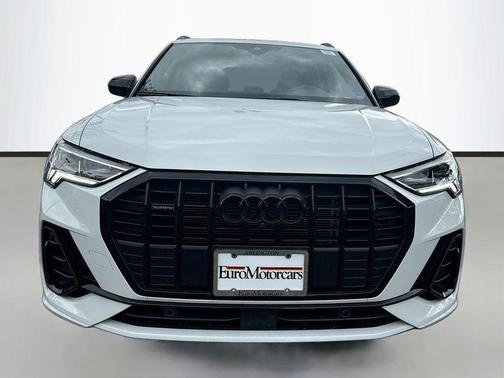 Glacier White Metallic 2025 Audi Q3 45 S line Premium Plus
