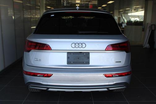 2023 Audi Q5 40 Premium