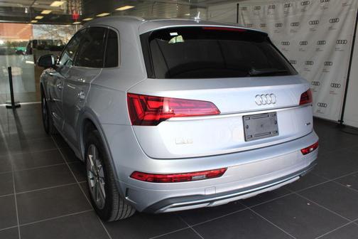 2023 Audi Q5 40 Premium