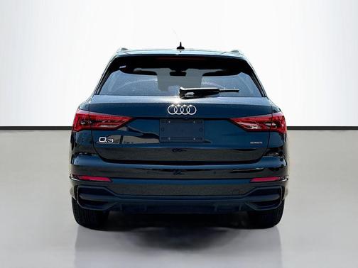 Mythos Black Metallic 2023 Audi Q3 45 S line Premium Plus