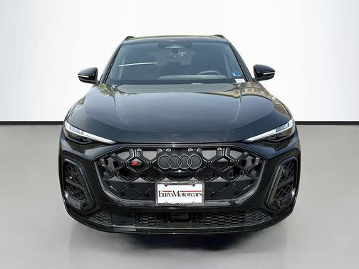 Mythos Black Metallic 2026 Audi SQ5 3.0T Premium Plus