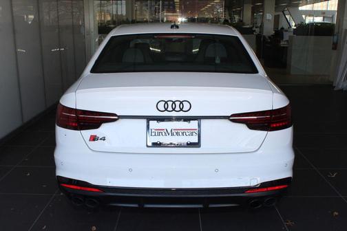 2023 Audi S4 Premium Plus TFSI quattro Tiptronic