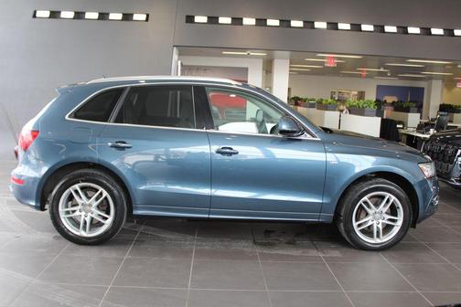 2015 Audi Q5 3.0T Premium Plus