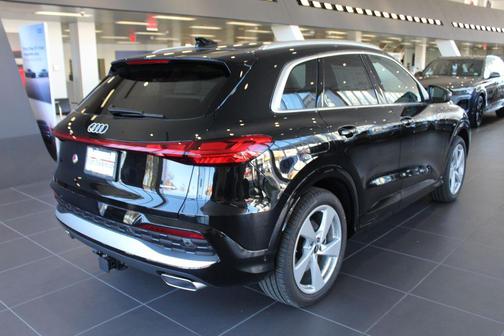 2025 Audi Q5 Prestige TFSI quattro S tronic