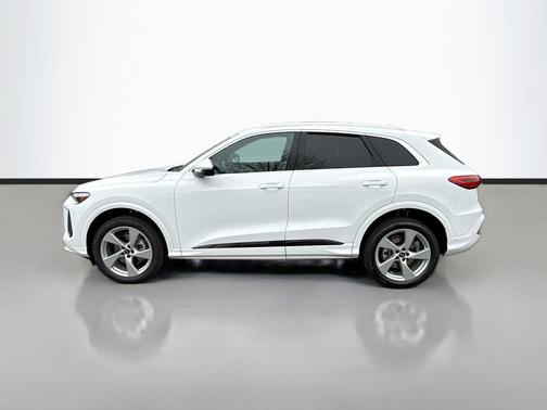 White 2026 Audi Q5 Premium Plus TFSI quattro S tronic