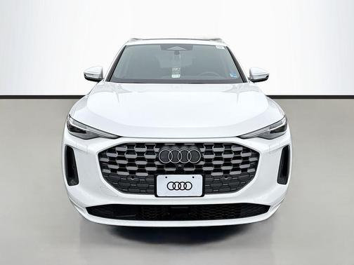 White 2026 Audi Q5 Premium Plus TFSI quattro S tronic