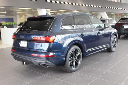 2026 Audi Q7 55 Premium Plus