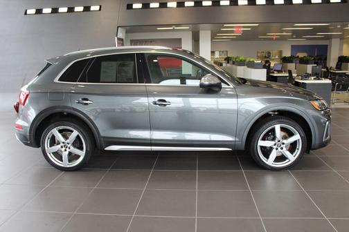 2022 Audi SQ5 3.0T Premium