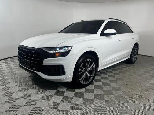 2023 Audi Q8 55 Premium