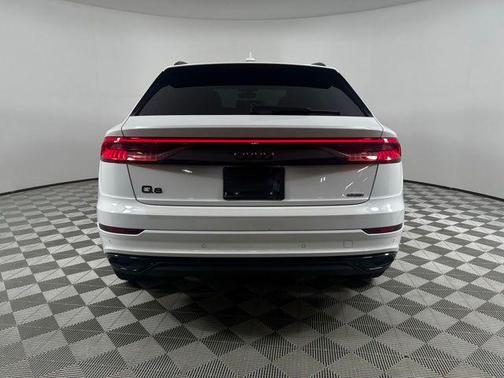 2023 Audi Q8 55 Premium