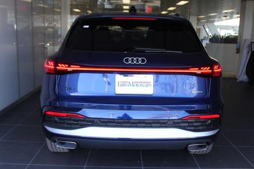 2025 Audi Q5 Prestige TFSI quattro S tronic