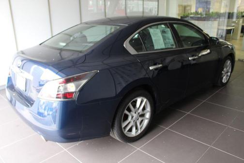 2014 Nissan Maxima S