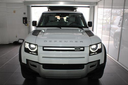 2024 Land Rover Defender 130 P300 S