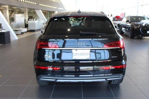 2021 Audi Q5 45 Premium Plus