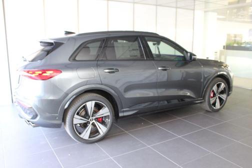 2025 Audi SQ5 3.0T Premium Plus
