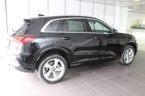 2025 Audi Q5 Premium Plus TFSI quattro S tronic