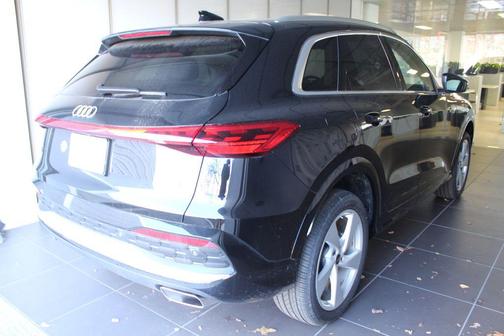 2025 Audi Q5 Premium Plus TFSI quattro S tronic
