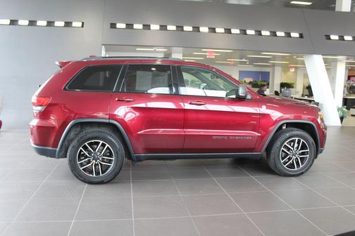 2019 Jeep Grand Cherokee Trailhawk