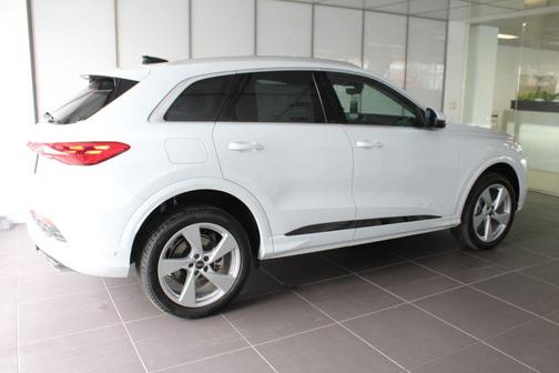 2025 Audi Q5 Premium Plus TFSI quattro S tronic