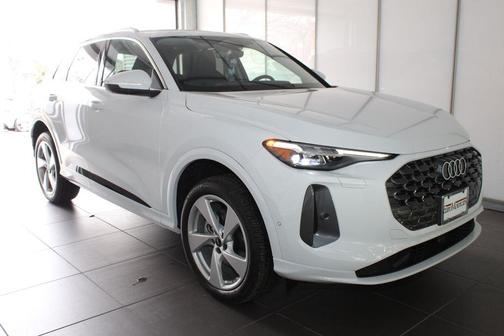2025 Audi Q5 Premium Plus TFSI quattro S tronic